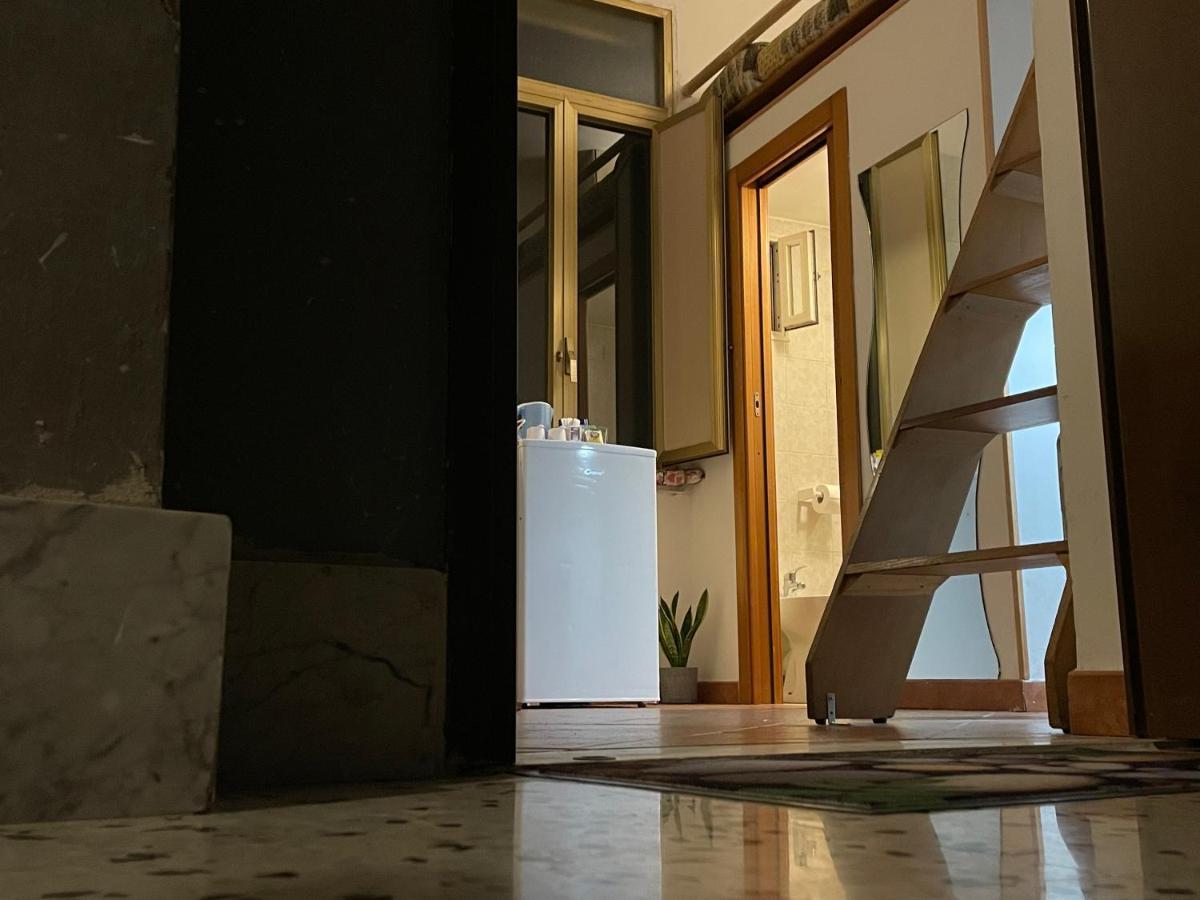 “Piccola Domus” Apartment Napoli Exterior foto